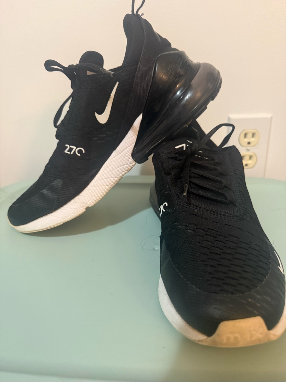 Nike Kids Black and White Air Max 270 Sneakers - Picture 4 of 9